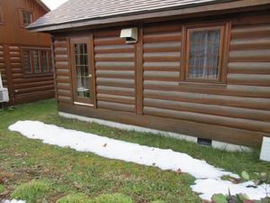 IMG_0569re.jpg